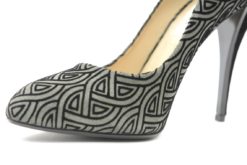 Particolare calzature donna Gianni marra presso lucacalzature a milano in corso vercelli.Fantastiche offerte anche online.